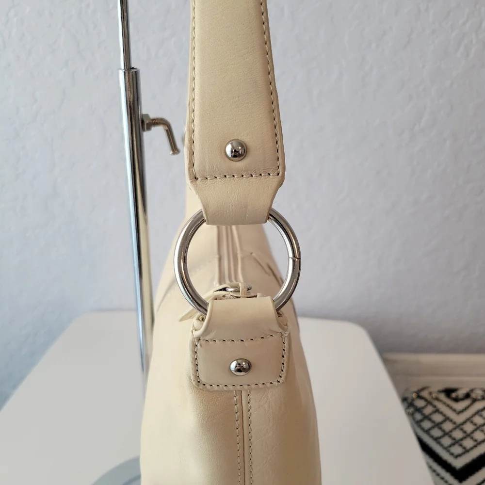 CHAPS VINTAGE CREAM LEATHER BRAIDED SMALL HOBO BAG